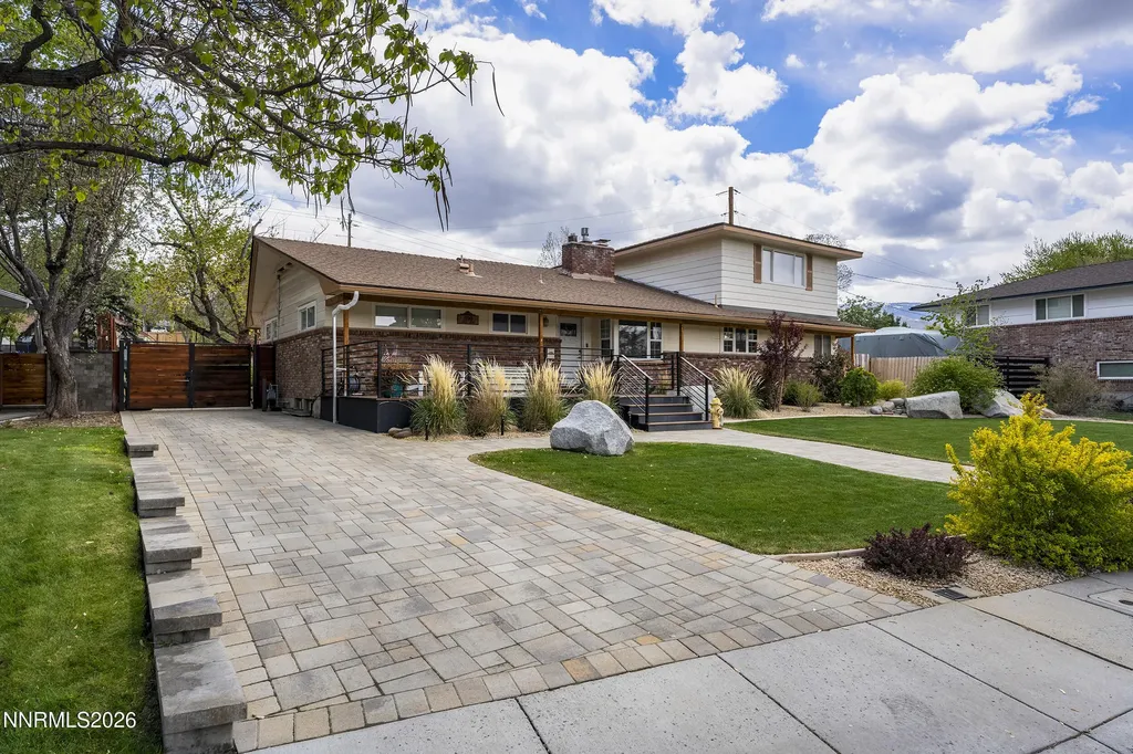 1790 Marla Reno NV 89509