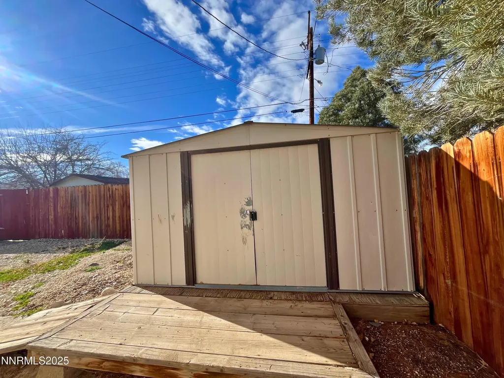 645 K Hawthorne NV 89415