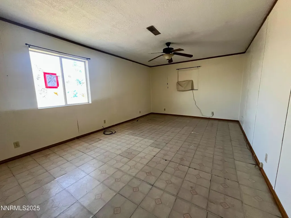 645 K Hawthorne NV 89415