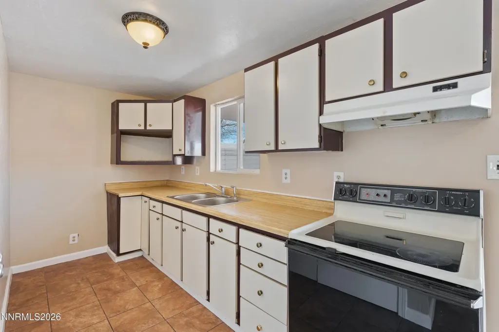 9035 Fremont Reno NV 89506