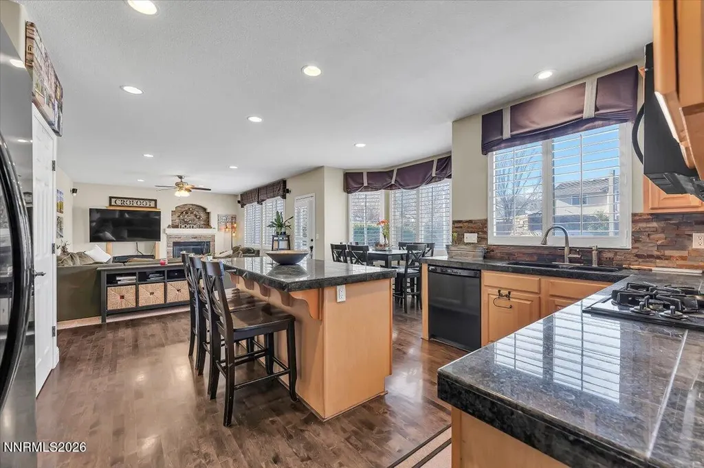 4535 Great Falls Reno NV 89511