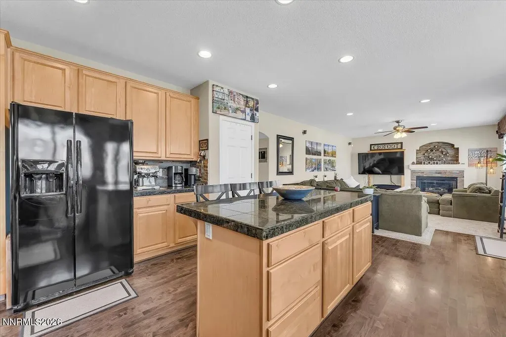 4535 Great Falls Reno NV 89511