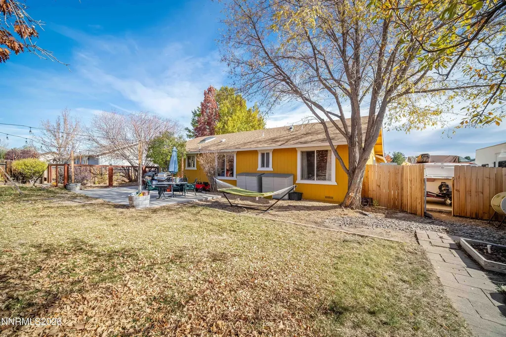 1055 Spoonbill Sparks NV 89441
