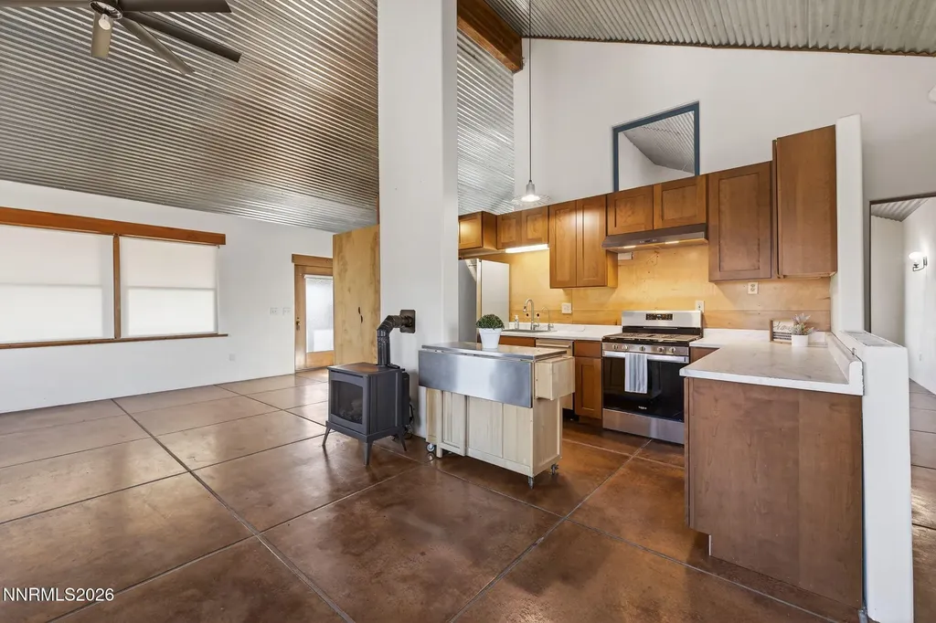 3230 Victory Gardnerville NV 89410
