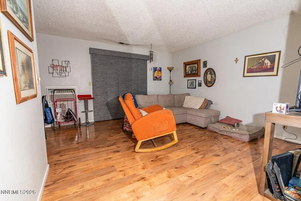 4608 Neil Reno NV 89502