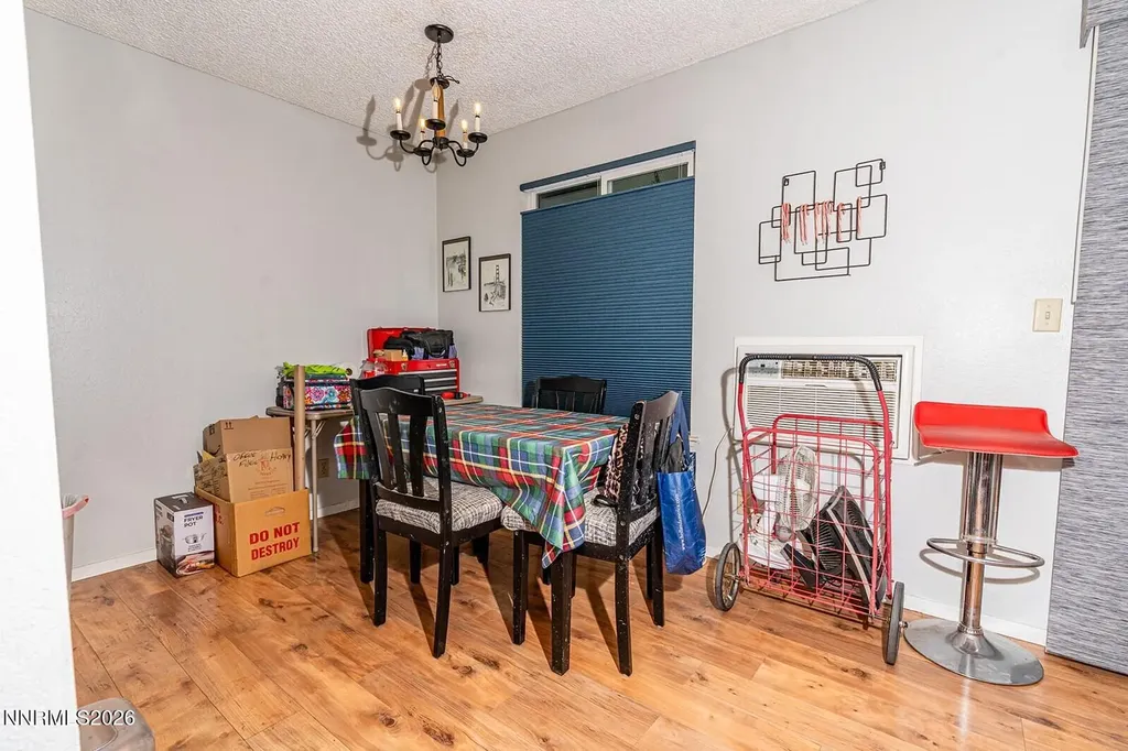 4608 Neil Reno NV 89502