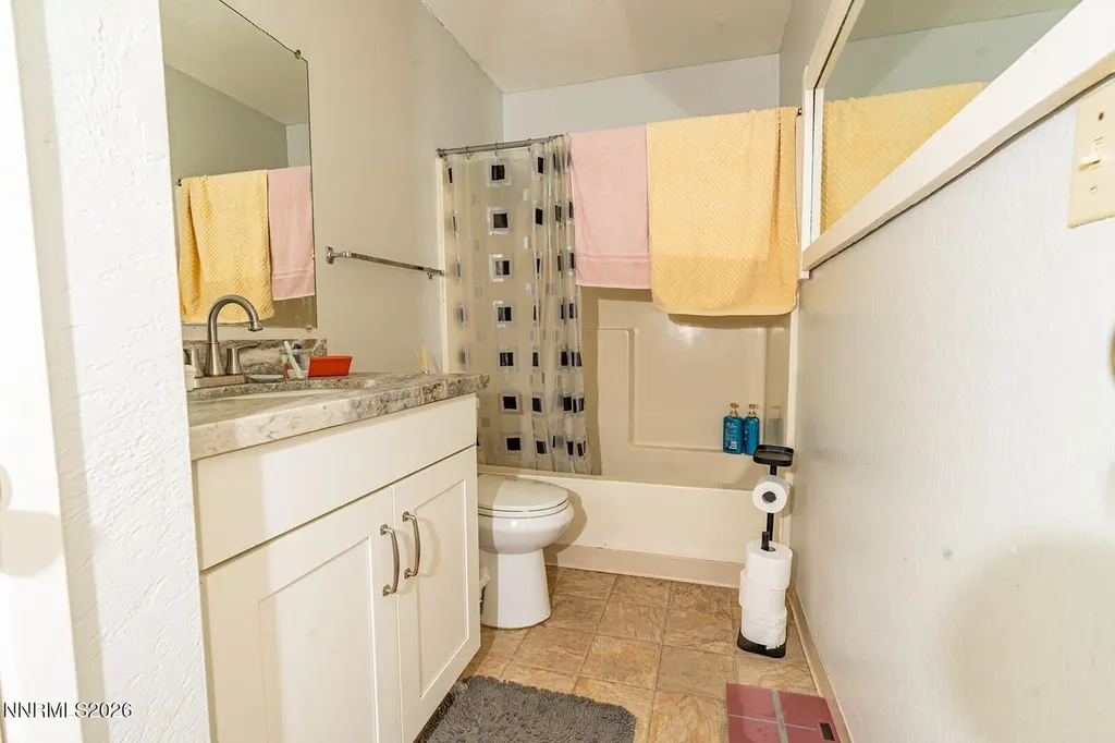 4608 Neil Reno NV 89502