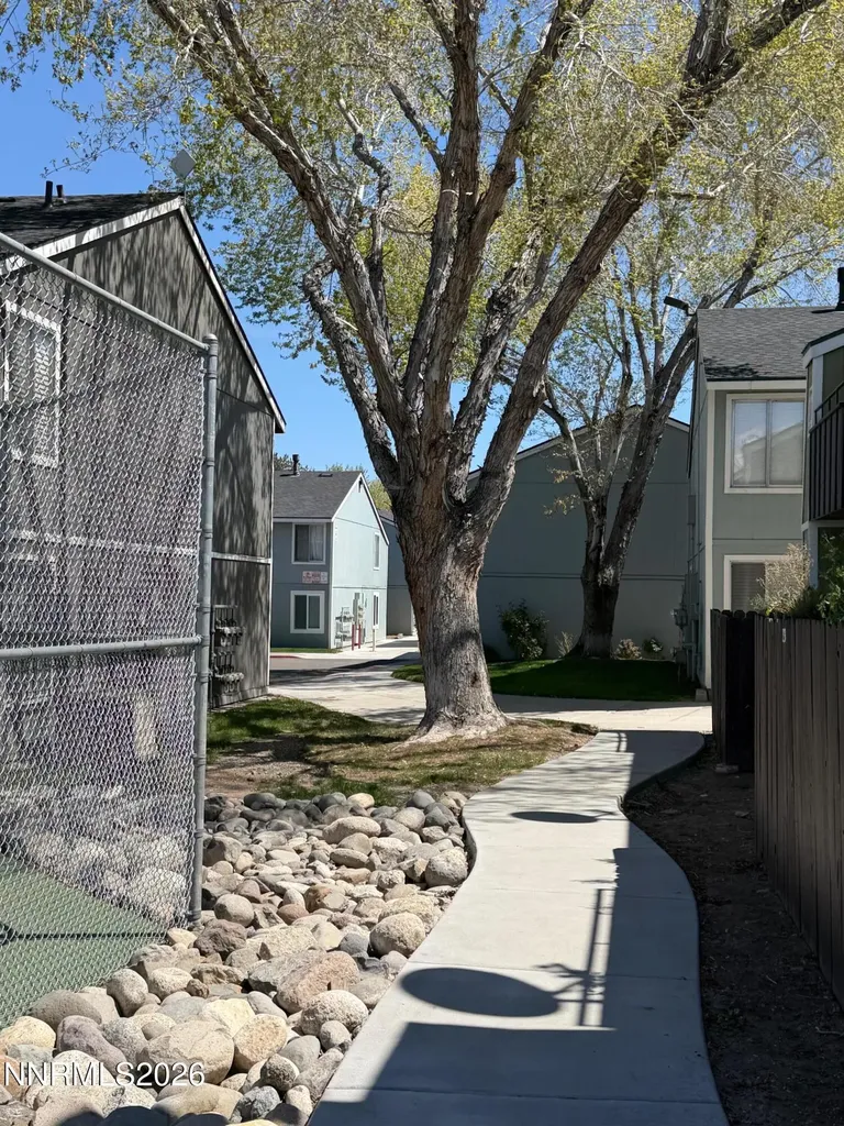4608 Neil Reno NV 89502