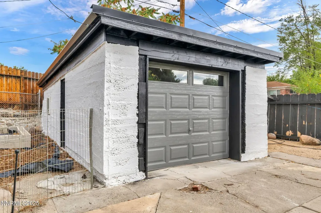 1281 10th Reno NV 89512