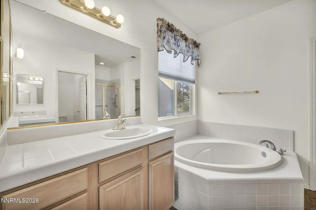 1472 Gaucho Reno NV 89521