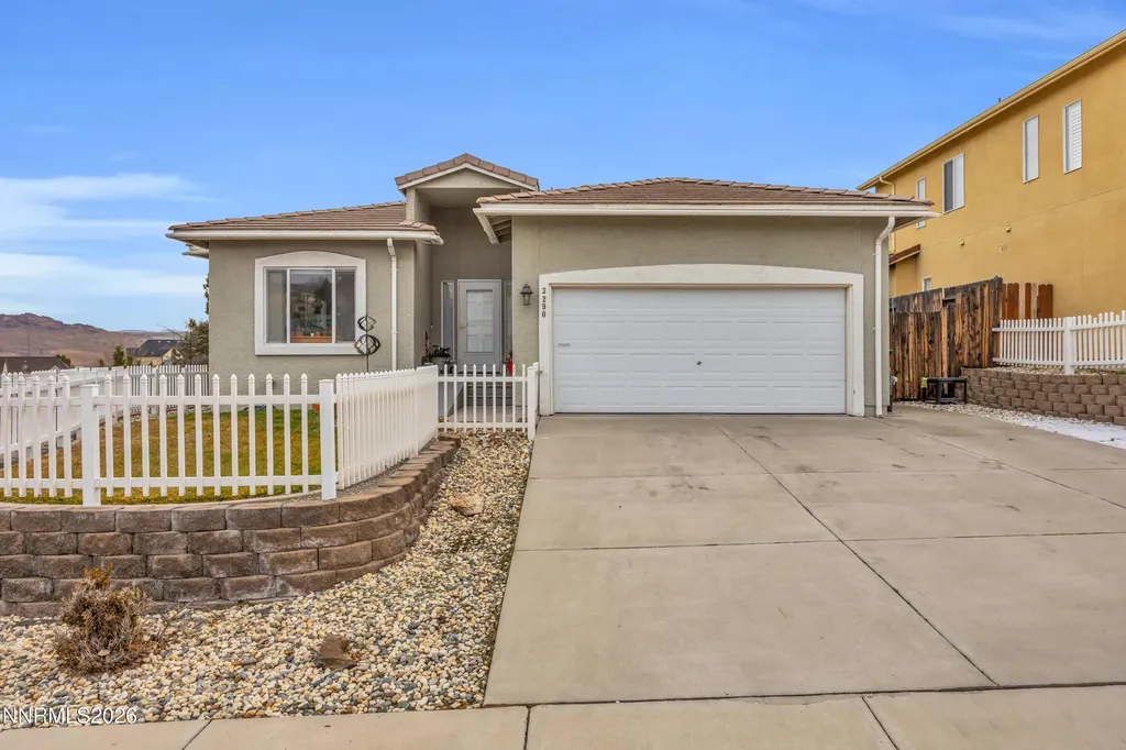 3290 Creekside Sparks NV 89431