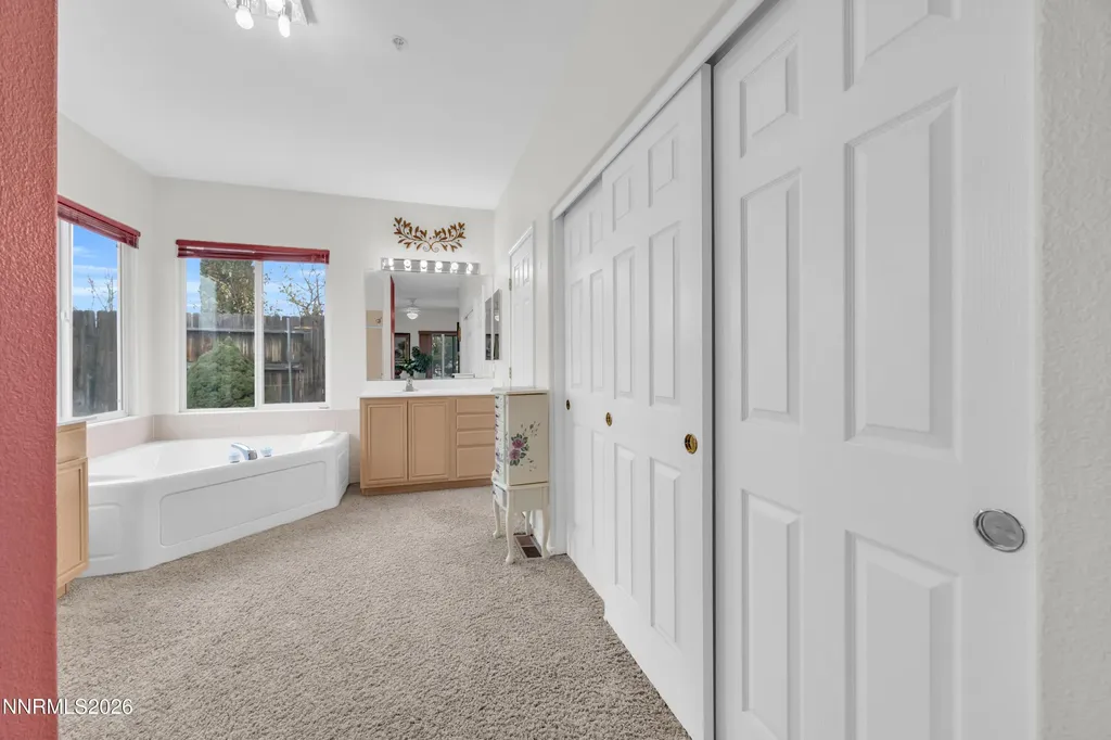 3290 Creekside Sparks NV 89431