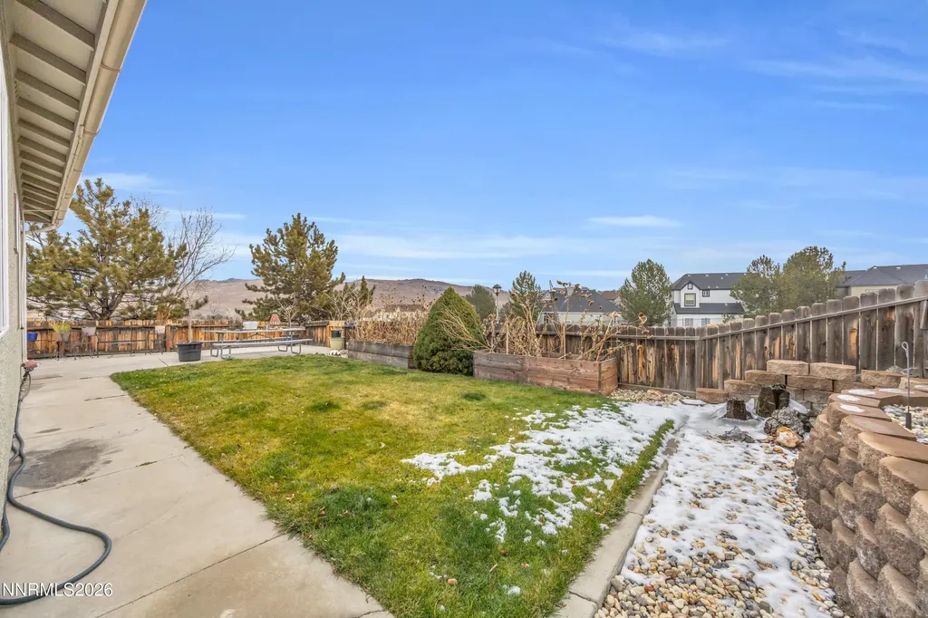 3290 Creekside Sparks NV 89431