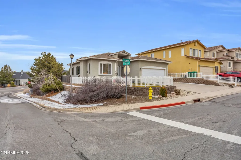 3290 Creekside Sparks NV 89431