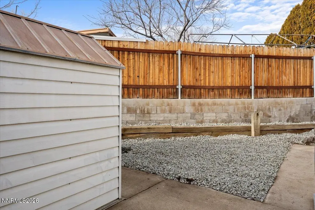 2701 Daffodil Reno NV 89512