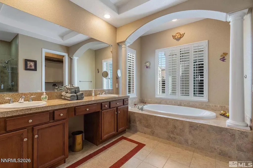 10885 Pentwater Reno NV 89521