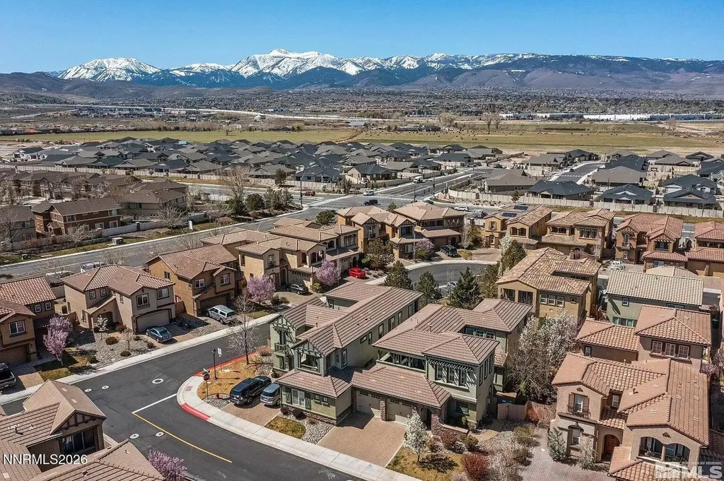 10885 Pentwater Reno NV 89521