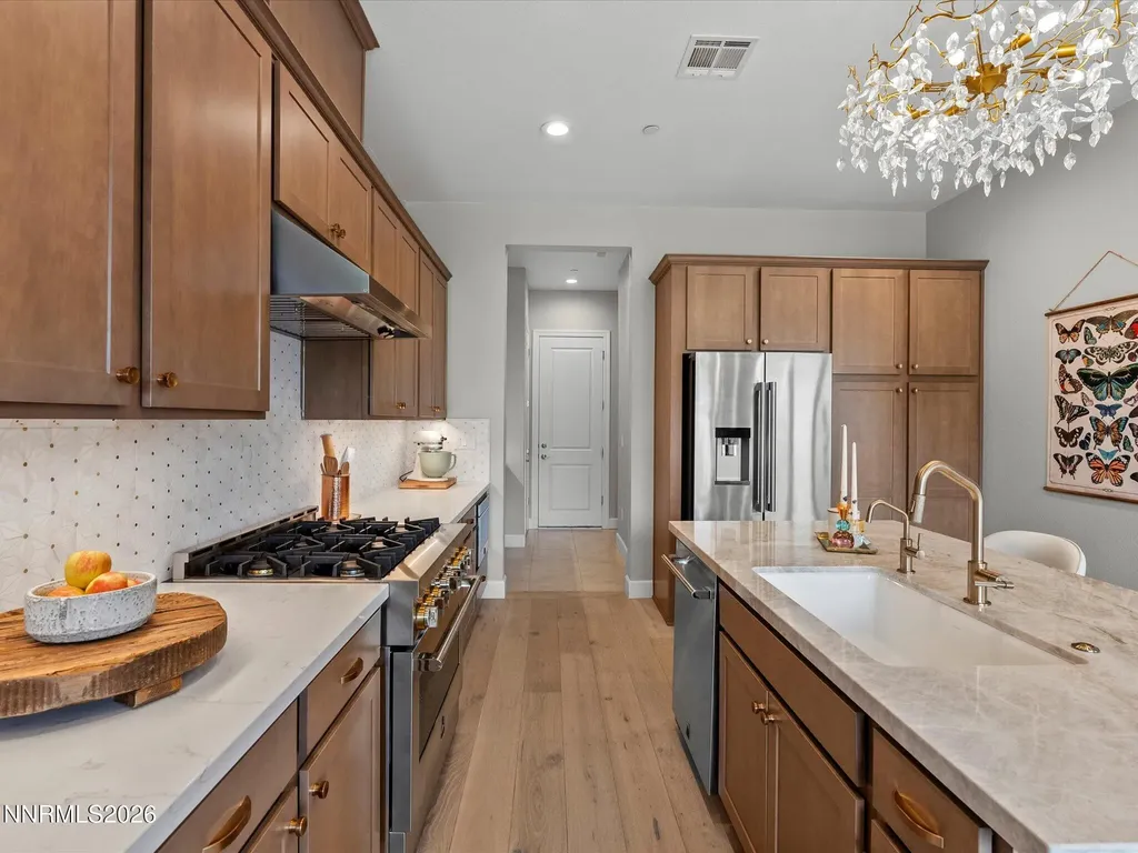 6053 Kelly Heights Reno NV 89519