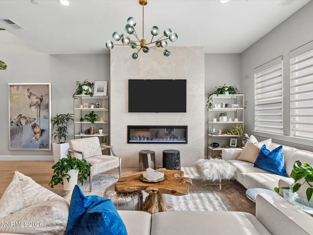 6053 Kelly Heights Reno NV 89519
