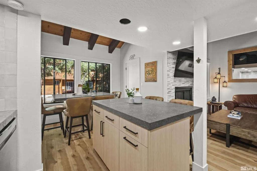 945 Harold Incline Village NV 89451