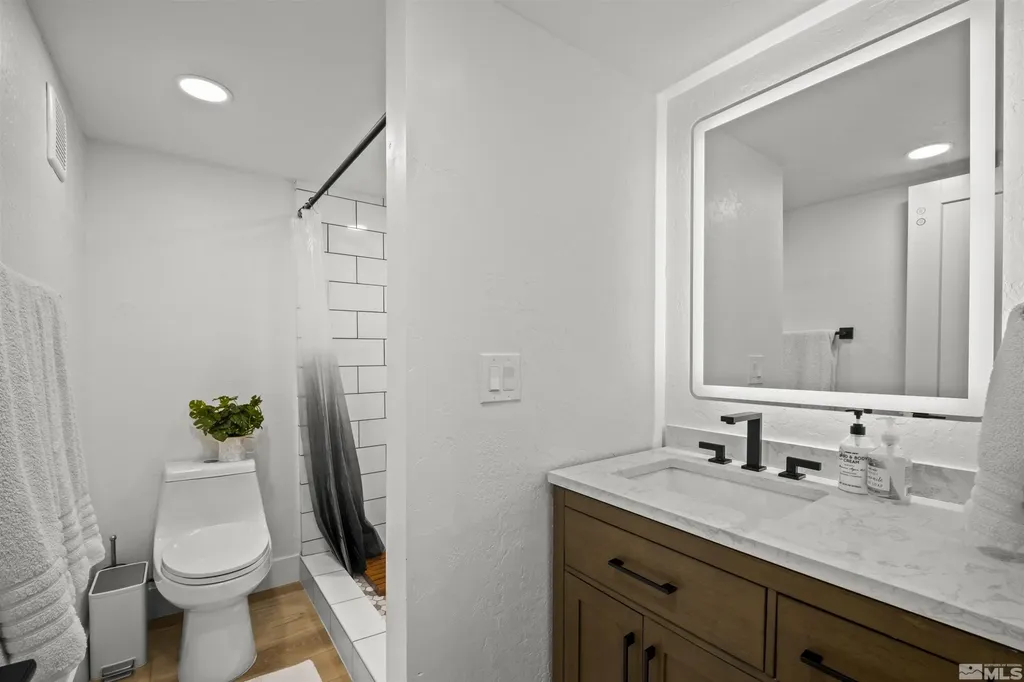 945 Harold Incline Village NV 89451