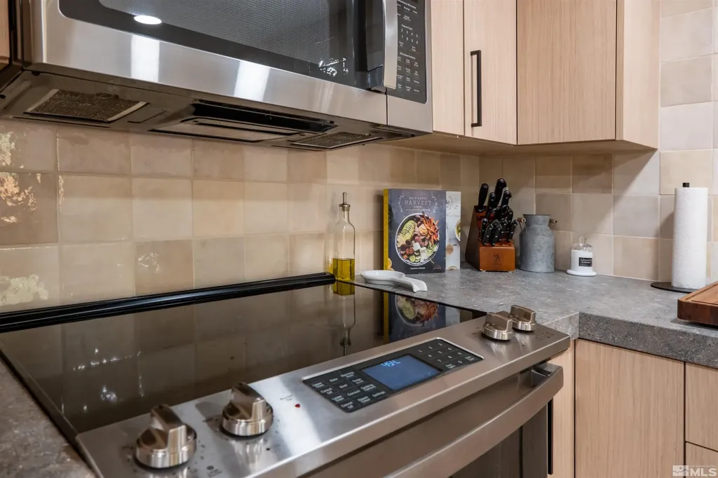 945 Harold Incline Village NV 89451