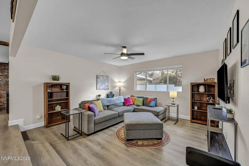 1490 Foster Reno NV 89509