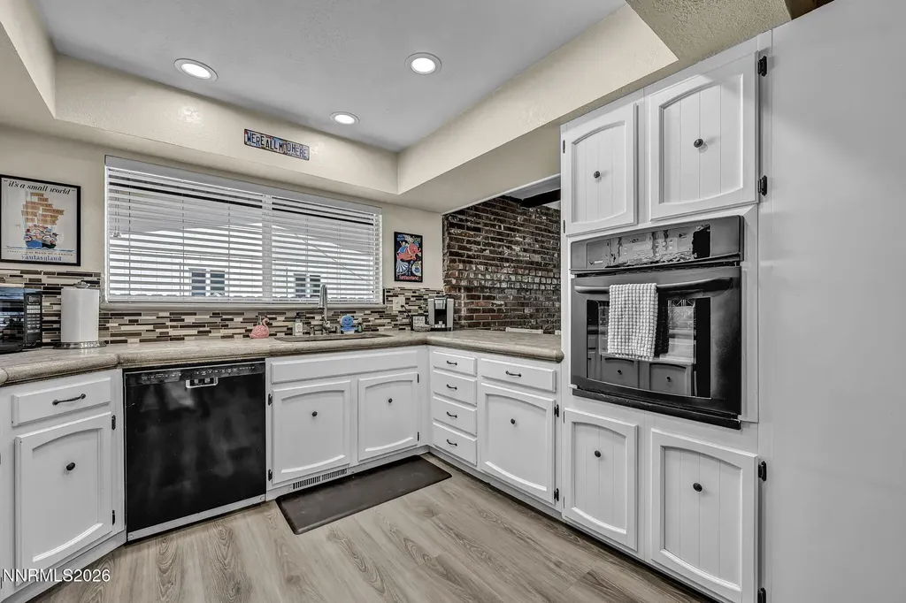1490 Foster Reno NV 89509
