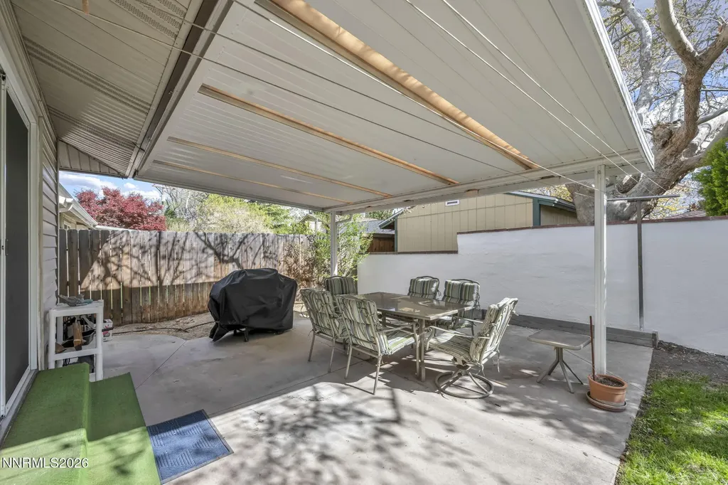 1490 Foster Reno NV 89509