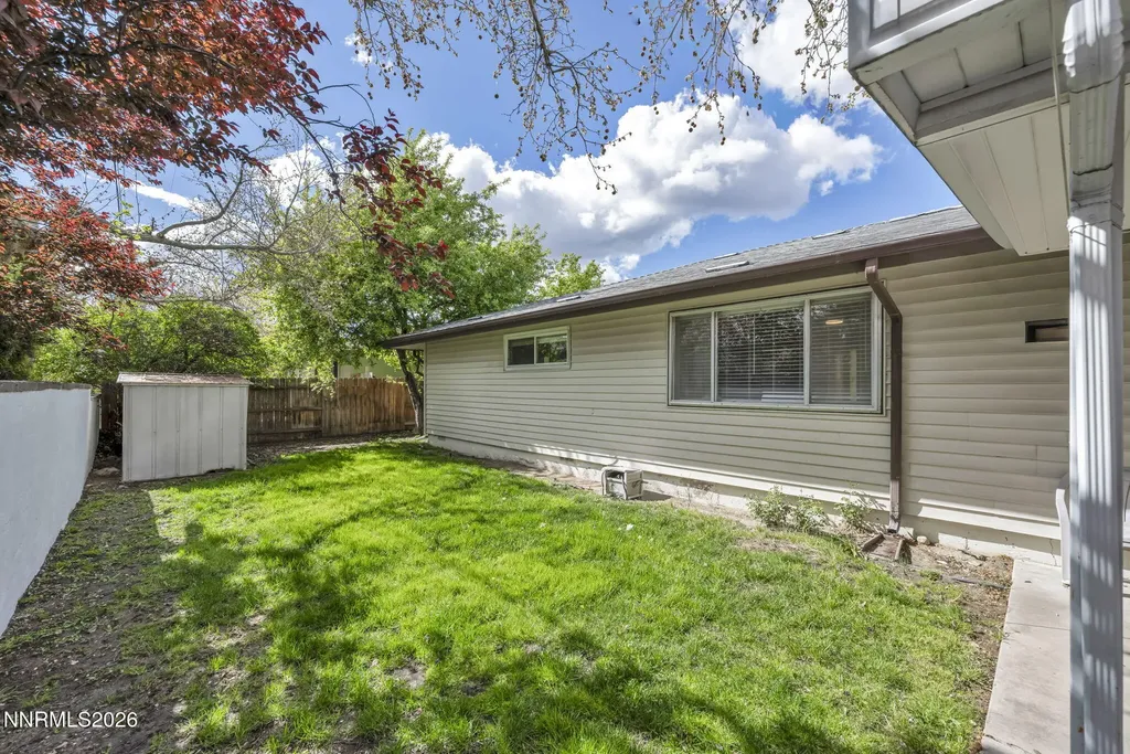 1490 Foster Reno NV 89509