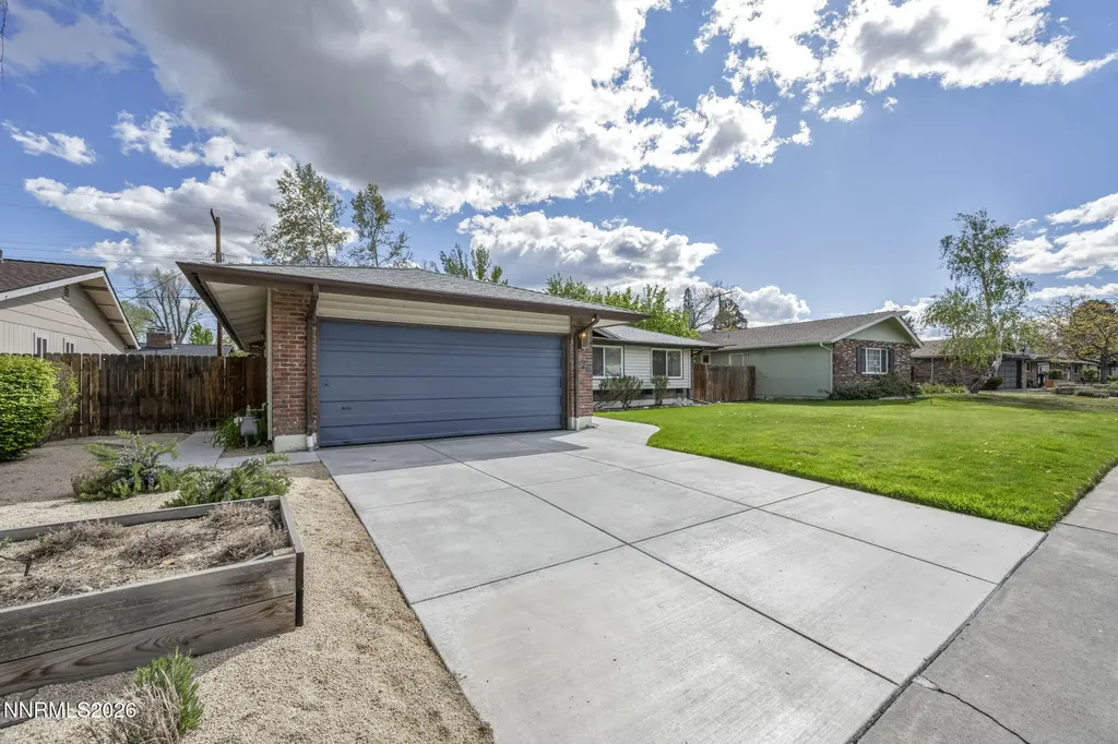 1490 Foster Reno NV 89509