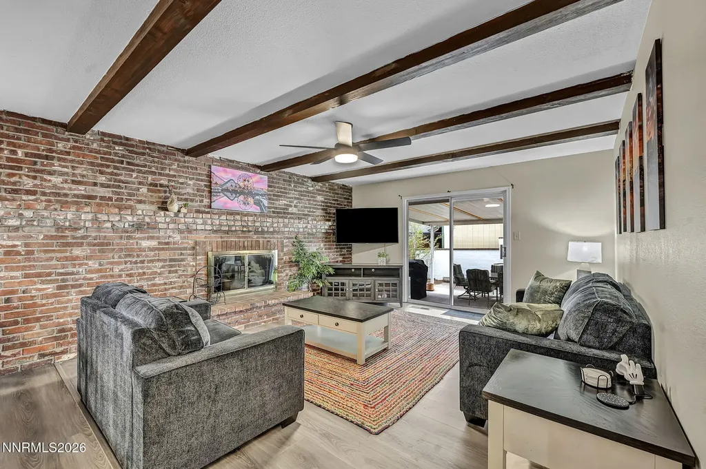 1490 Foster Reno NV 89509
