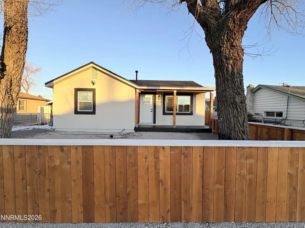 1810 Citron Reno NV 89512