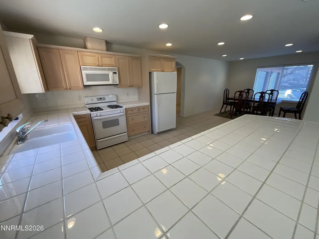 3455 Thornhill Reno NV 89509