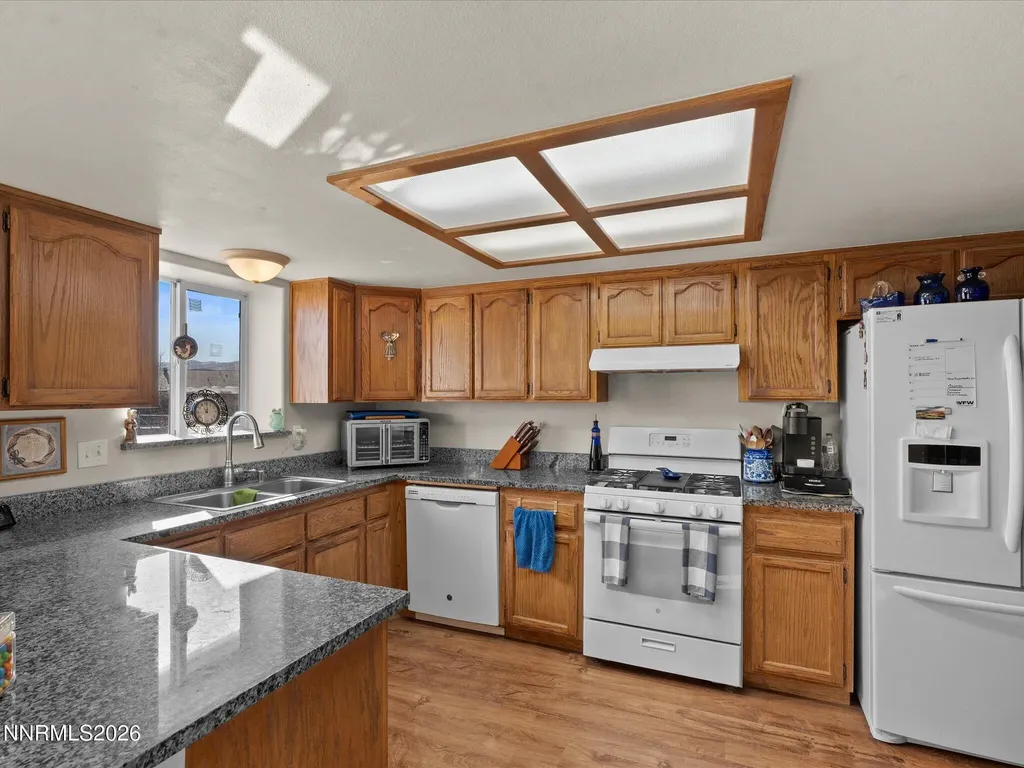 900 Madison Creek Fernley NV 89408