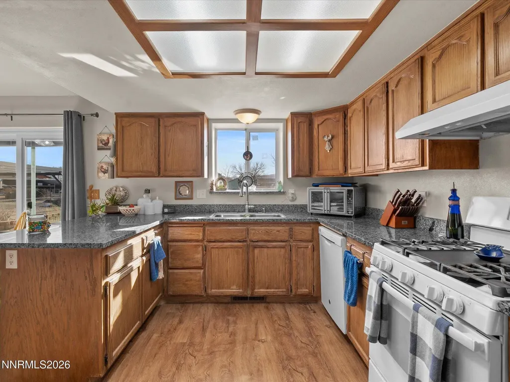 900 Madison Creek Fernley NV 89408