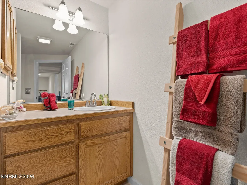 900 Madison Creek Fernley NV 89408