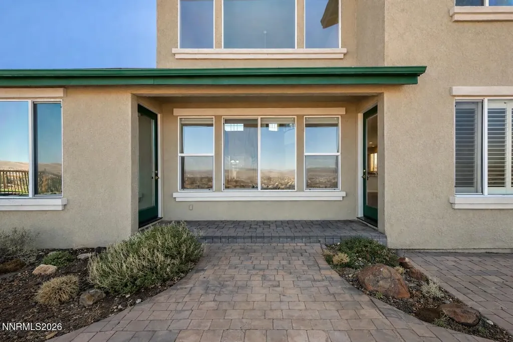 3194 10 Mile Sparks NV 89436