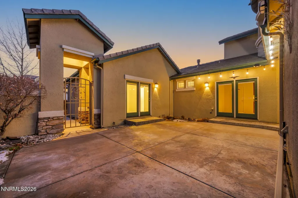 3194 10 Mile Sparks NV 89436