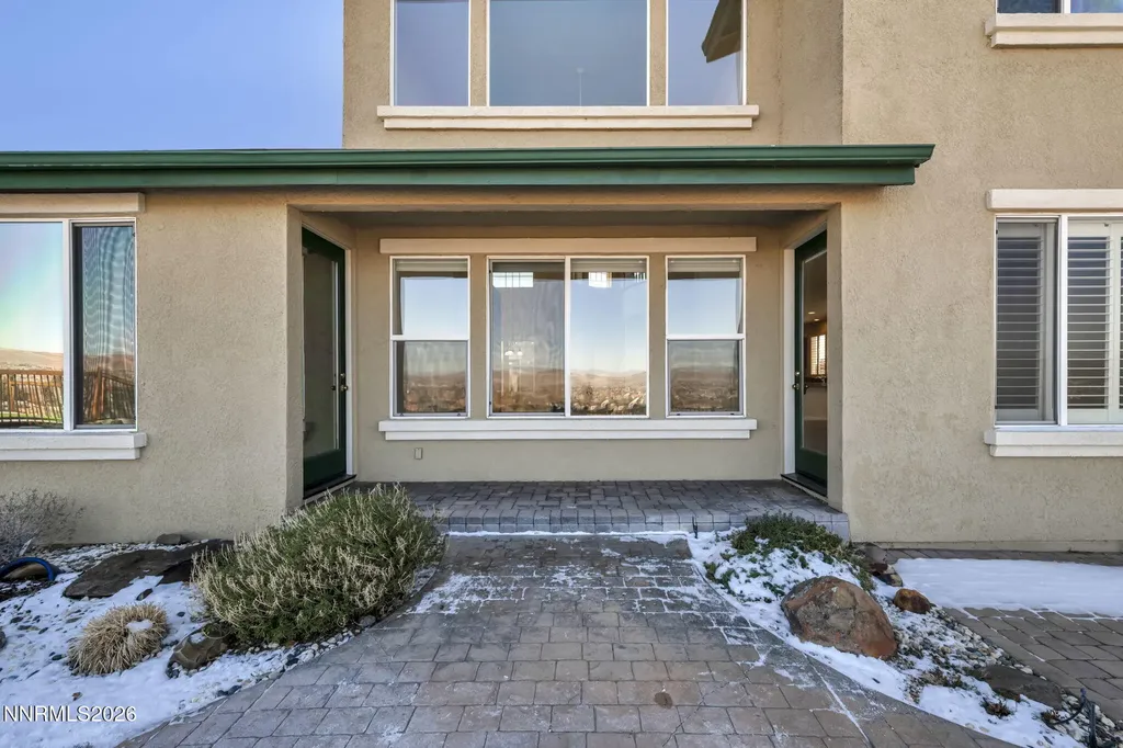 3194 10 Mile Sparks NV 89436