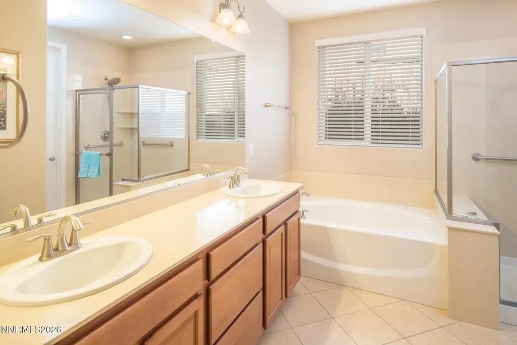 1413 Bluewood Reno NV 89523