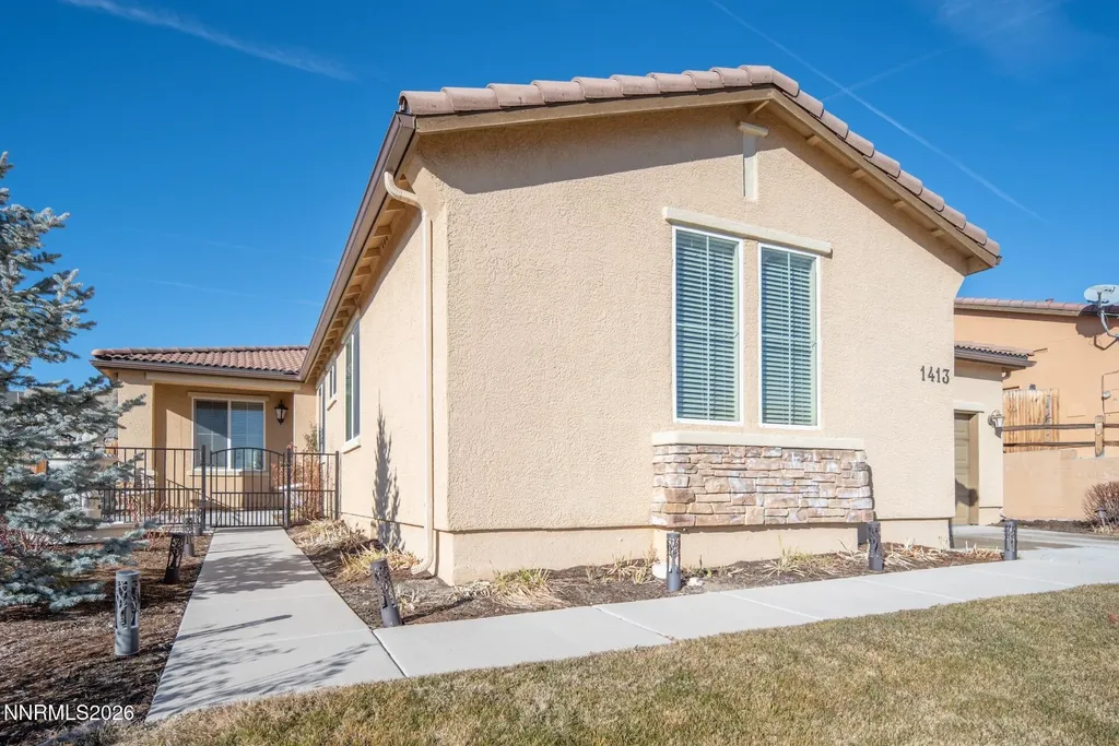 1413 Bluewood Reno NV 89523