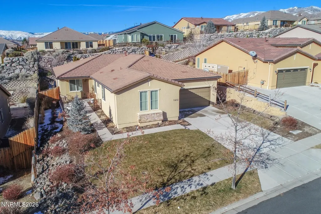 1413 Bluewood Reno NV 89523