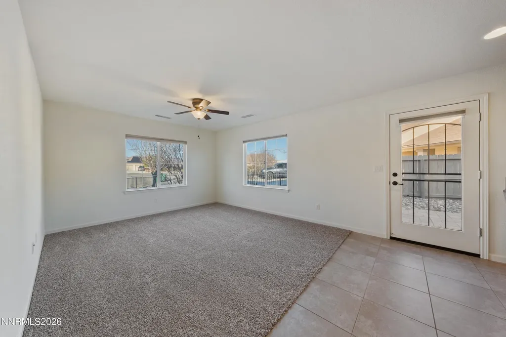 311 Snake River Dayton NV 89403