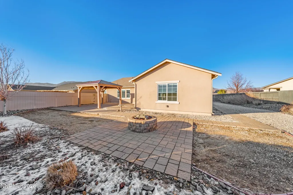 311 Snake River Dayton NV 89403