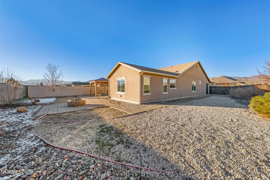 311 Snake River Dayton NV 89403