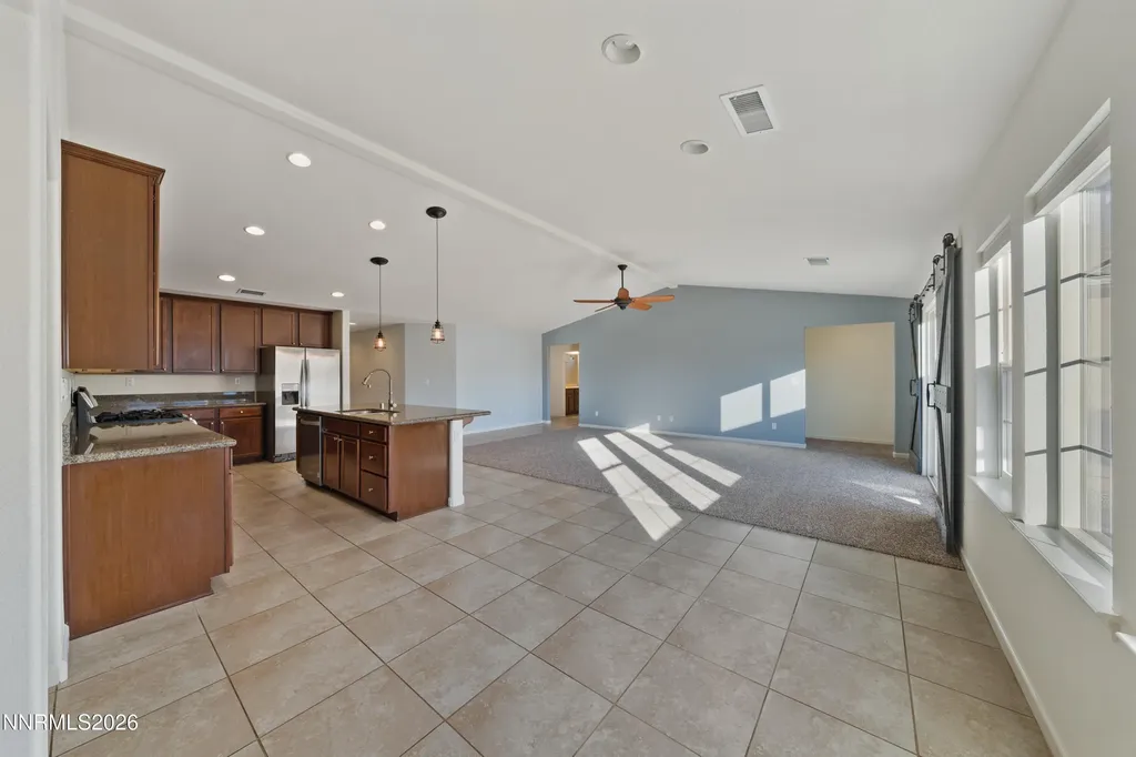 311 Snake River Dayton NV 89403