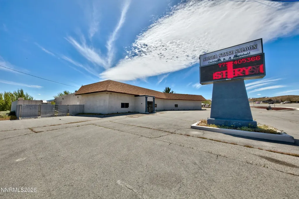 10023 Us-50 Moundhouse NV 89706
