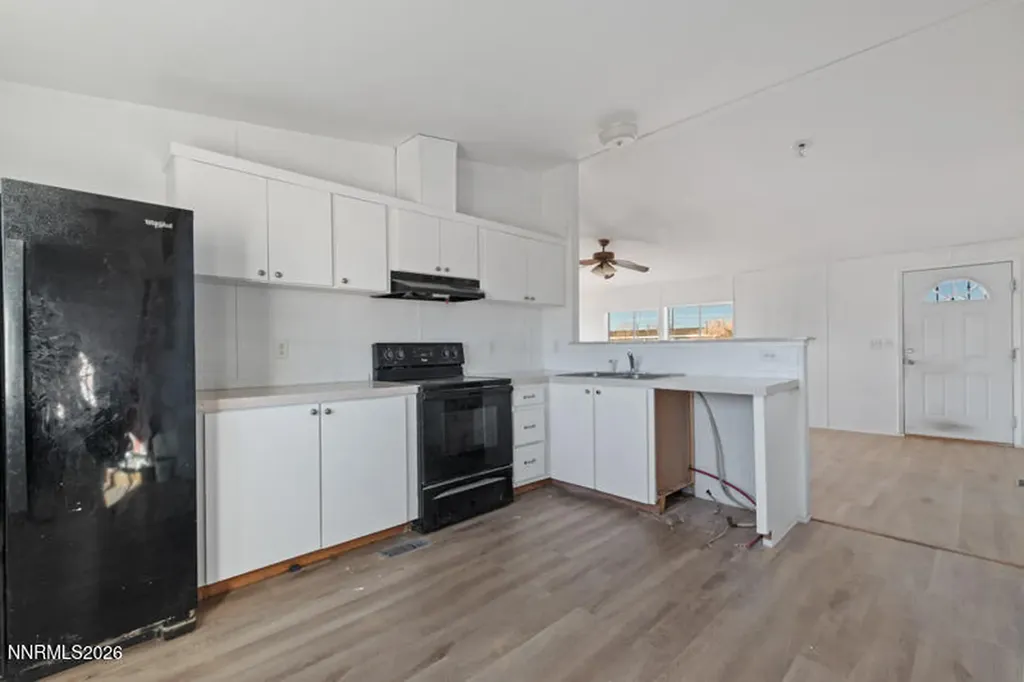 2580 Winnemucca Silver Springs NV 89429
