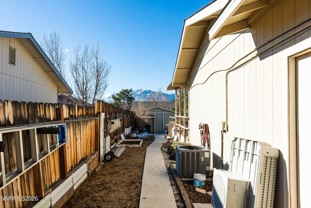 788 Hornet Gardnerville NV 89460